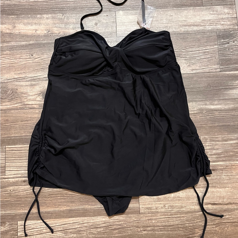 Liz Lange Maternity Swimsuit
